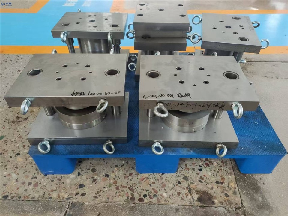 Metal Stamping Part, Hardware Accessories Stamping Die suppliers