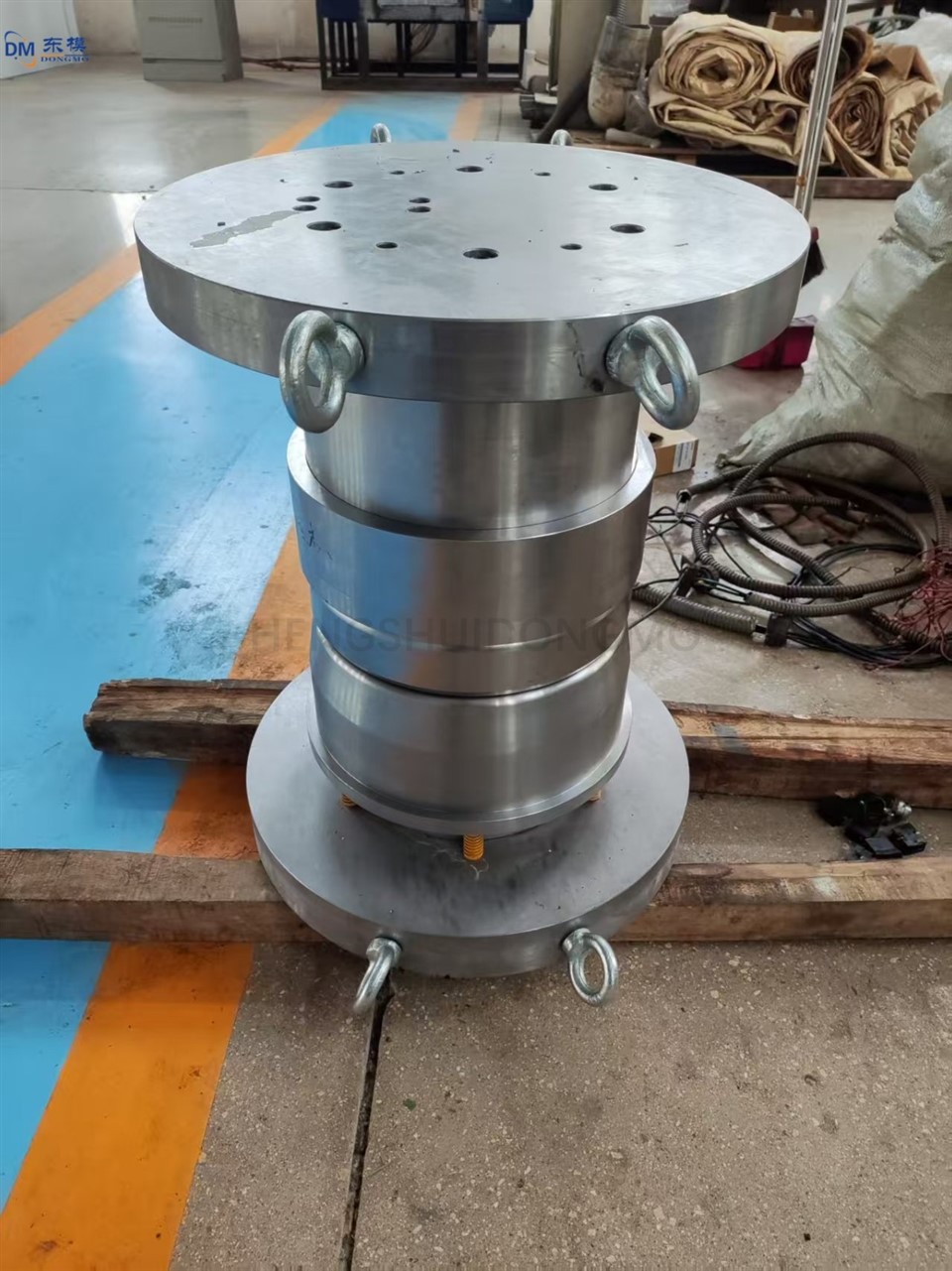 Metal Stamping Part Processing And Manufacturing: Progressive Die, Continuous Die, Deep Drawing Die factory